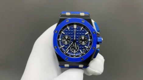 Dong-Ho-Audemars-Piguet-Royal-Oak-Offshore-26420CE-Replica-11-Vo-Gom-May-Co-Thuy-Sy-43mm-1-768×432-1
